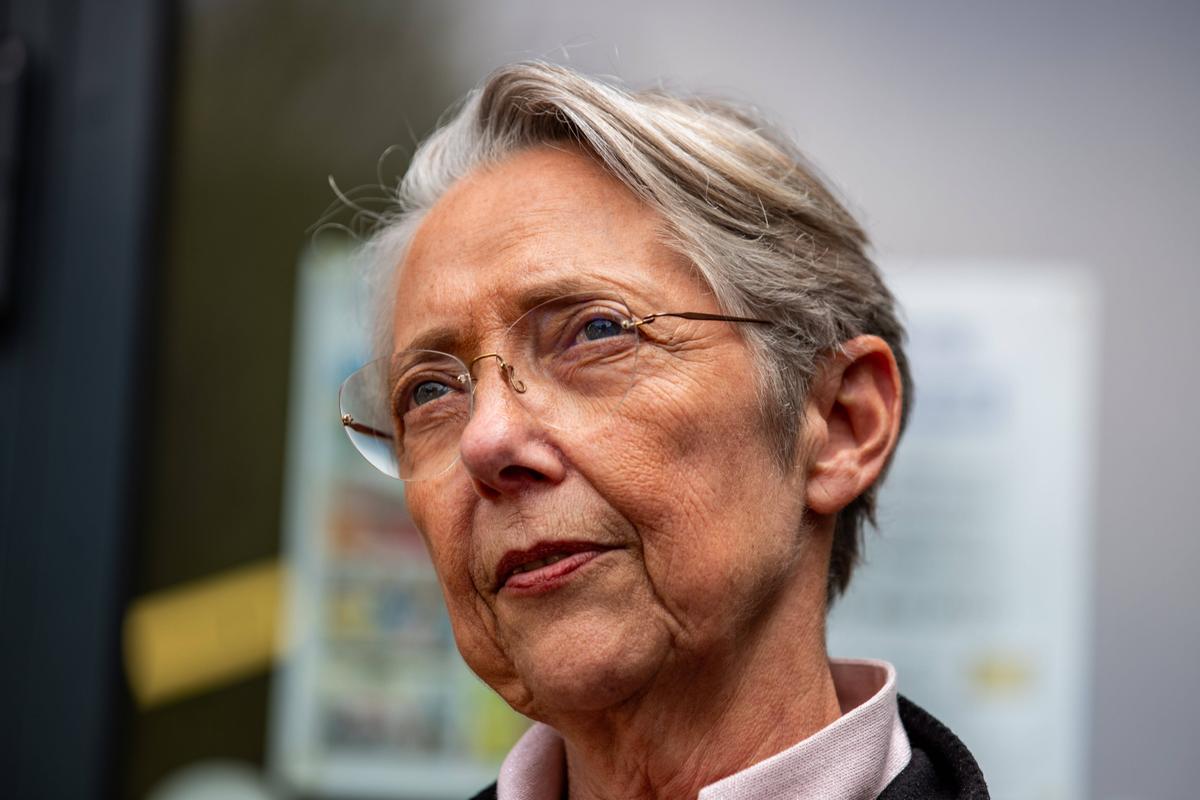 Elisabeth Borne promete 1,000 cheques en educación privada bajo contrato en 2025