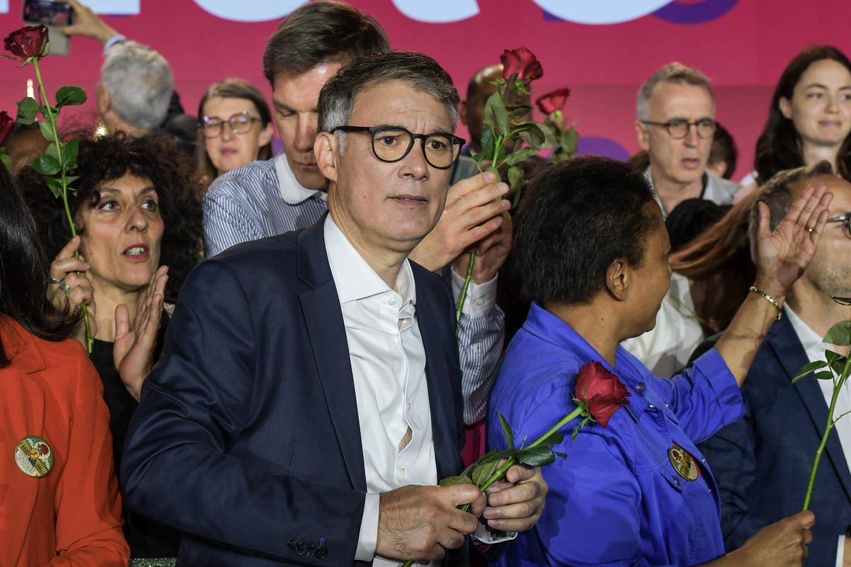 A pesar de su victoria, Faure no pudo reconciliar el PS en su relación con LFI