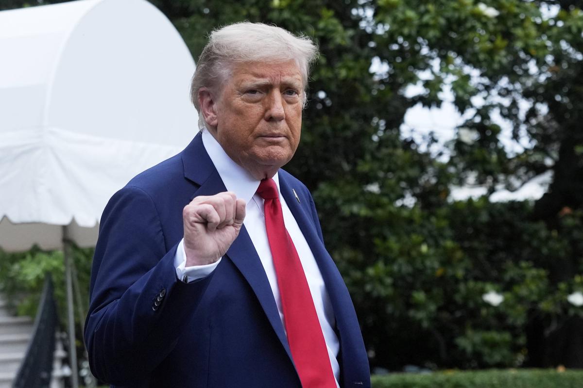 En los Estados Unidos, una nueva ofensiva antiinmigración y transfóbica de Trump contra ciudades de "demócratas de extrema izquierda"