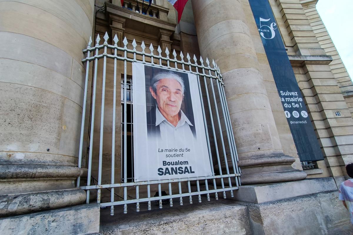 "Nosotros, los escritores, debemos erigir a Boualem Sansal como nuestro portador estándar"