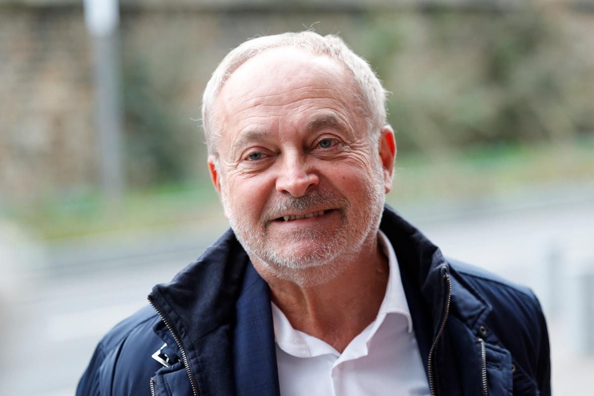 El senador Joël Guerriau, acusado de sumisión química, renunciará a principios de octubre