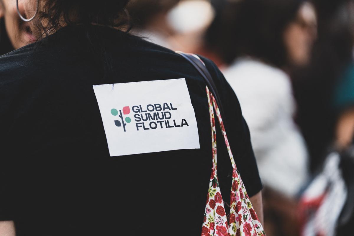 "Debemos proteger al pueblo palestino y las flotas pacíficas a Gaza"