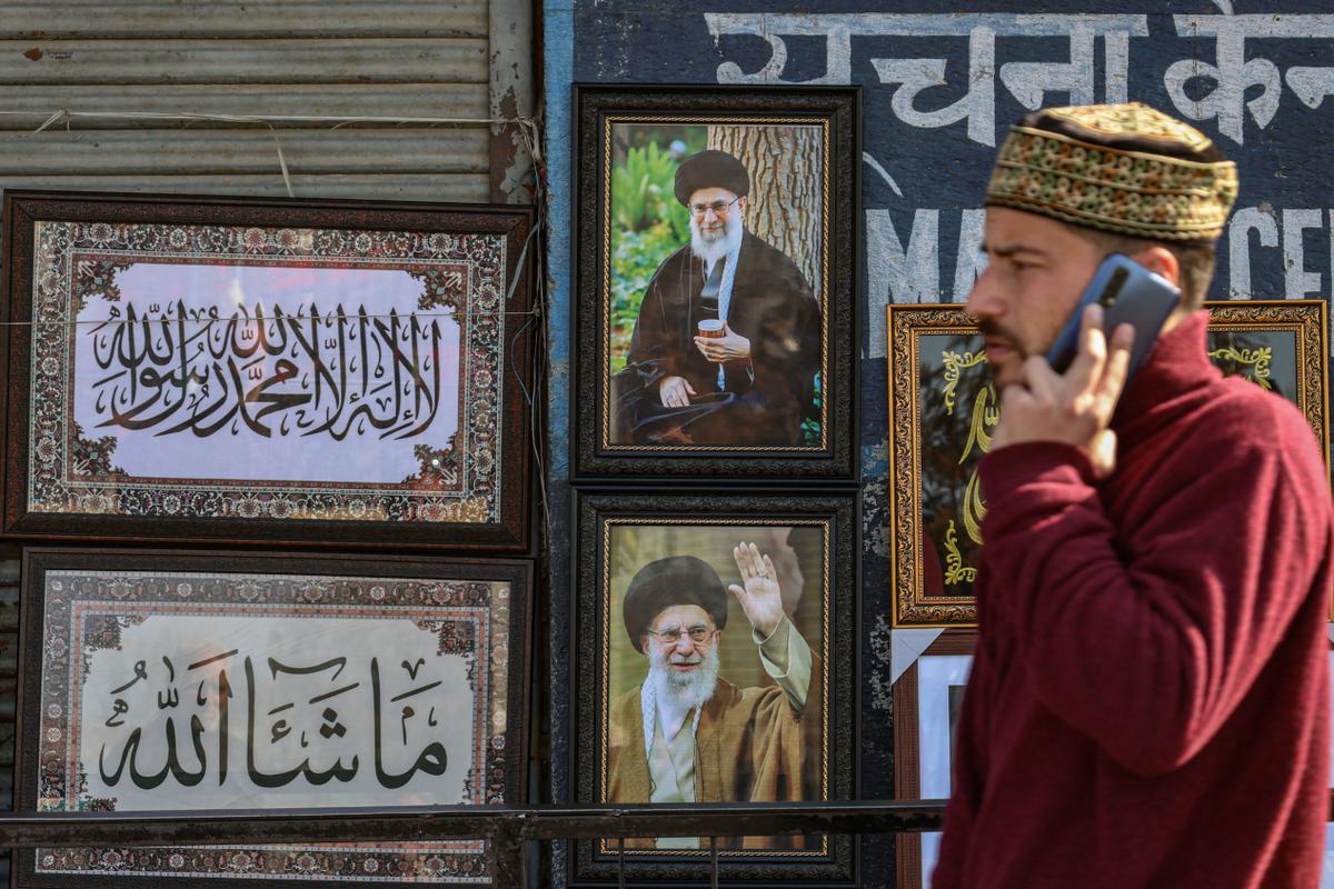 “Líneas rojas”, banderas quemadas… Las autoridades iraníes advierten a los estudiantes tras las manifestaciones