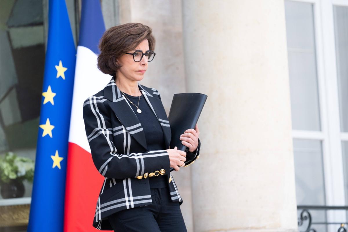 Los comentarios de Dati sobre una "conspiración gay" tensan la campaña municipal en París, la candidata dice que quiere presentar una denuncia contra "los Nuevos Obs"