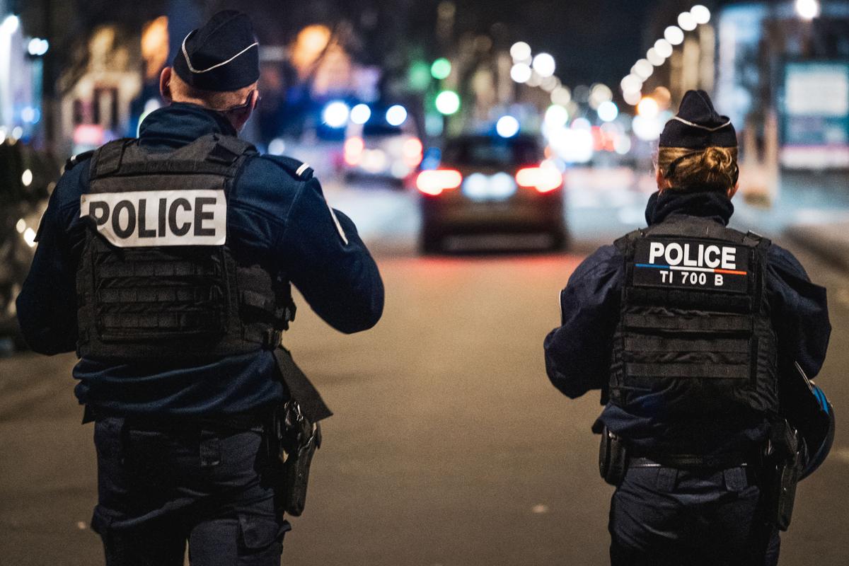 Once personas detenidas, entre ellas tres familiares de un diputado del LFI, fin de la detención policial este jueves... Lo que sabemos