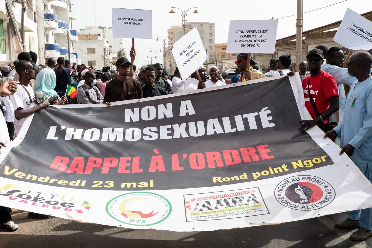 Represión, duplicación de las penas... ¿Qué está pasando en Senegal, un país que quiere endurecer su ley sobre la homosexualidad?