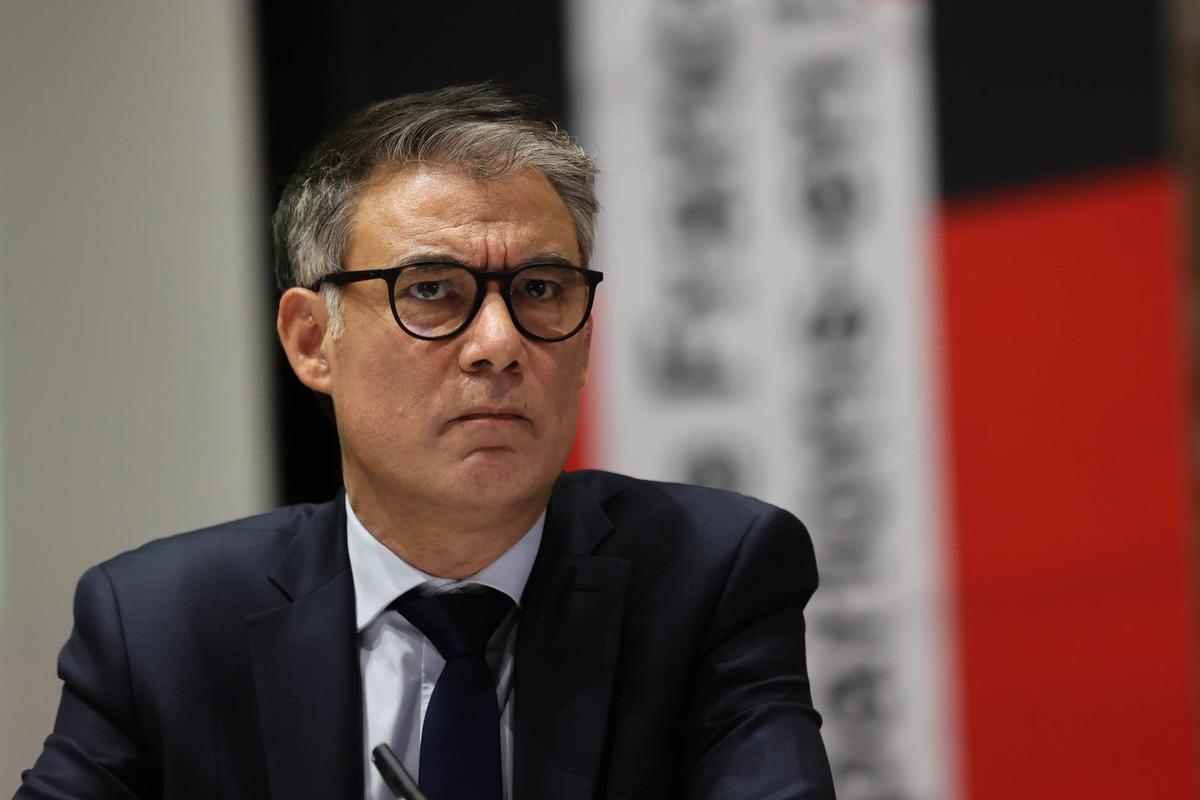 “Rusia está librando dos guerras, una en Ucrania y otra contra nuestras democracias”, por Olivier Faure