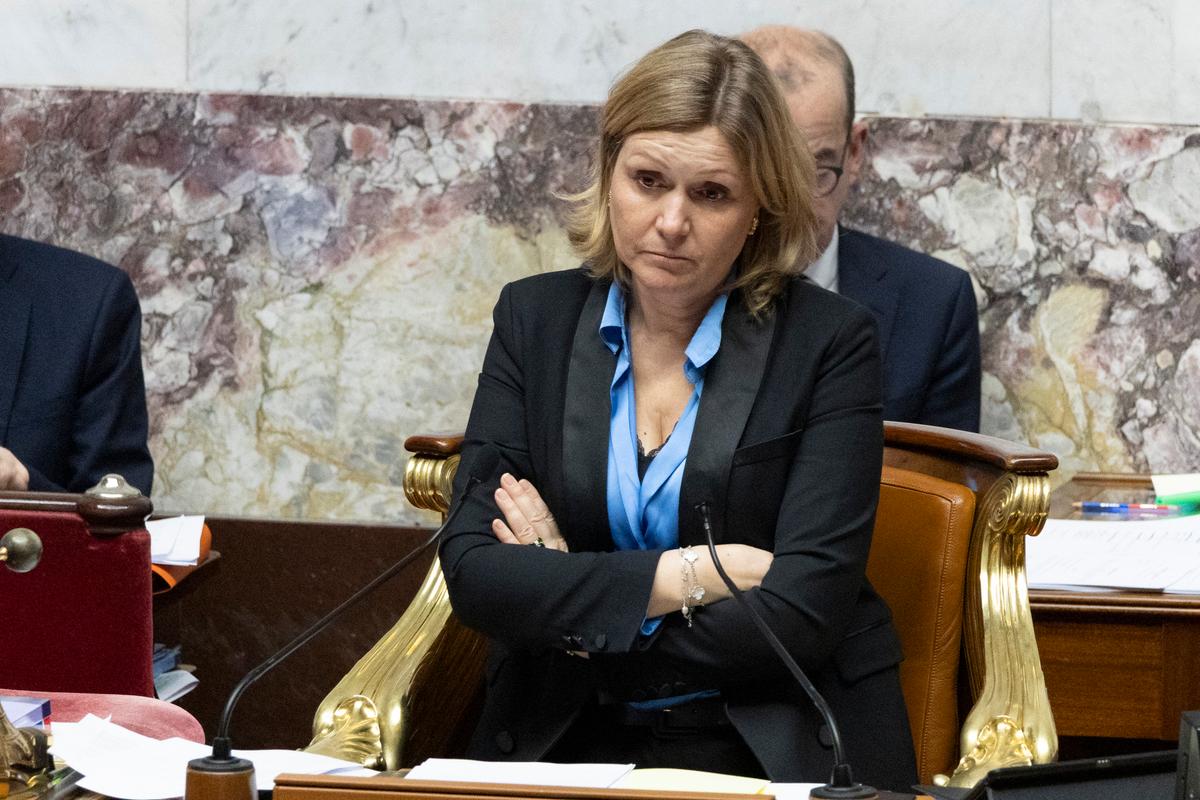 “Trabajo, familia, patria”, “partido LFI anti-Francia”… Braun-Pivet pide a la clase política “volver a la razón”