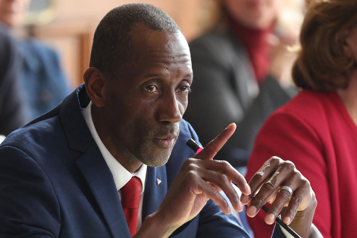 Comentarios racistas contra Bally Bagayoko en CNews: proceso penal en estudio