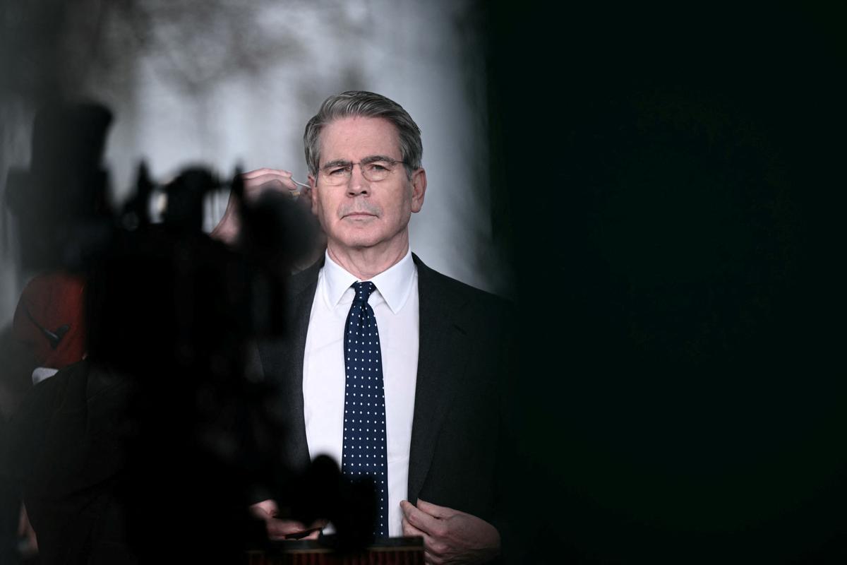 Estados Unidos levanta algunas sanciones contra el petróleo ruso, una decisión “muy preocupante” según la UE