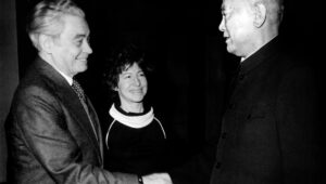 “Participar en los grandes acontecimientos de nuestro tiempo es un largo camino”