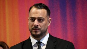 Sébastien Delogu se retira, Martine Vassal bajo presión… Actualización sobre la situación en Marsella