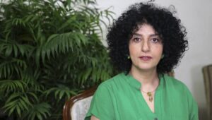 La iraní Narges Mohammadi, premio Nobel de la Paz, se encuentra en estado “grave”, según sus partidarios