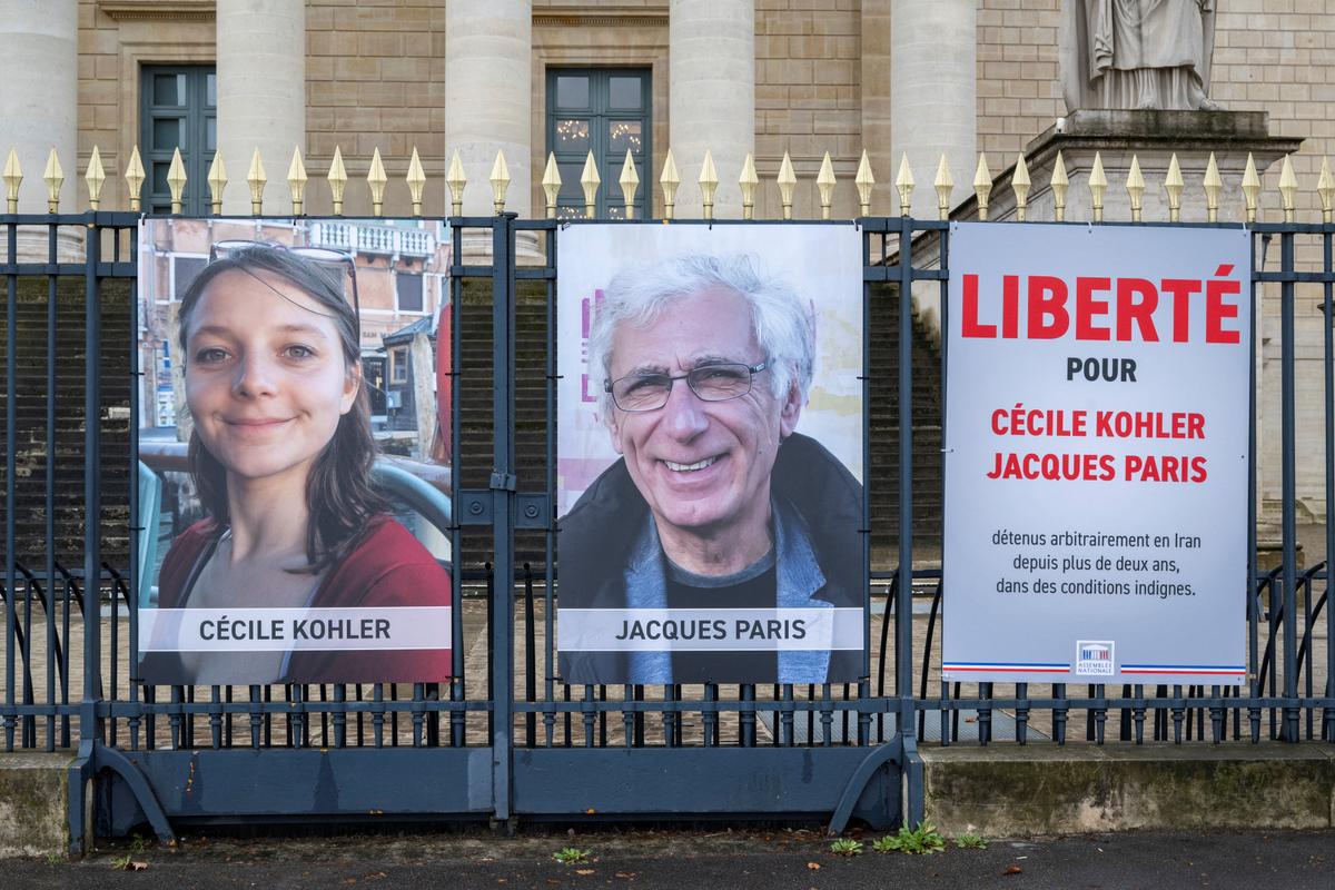 Los ex rehenes Cécile Kohler y Jacques Paris serán esperados en Francia este miércoles por la mañana