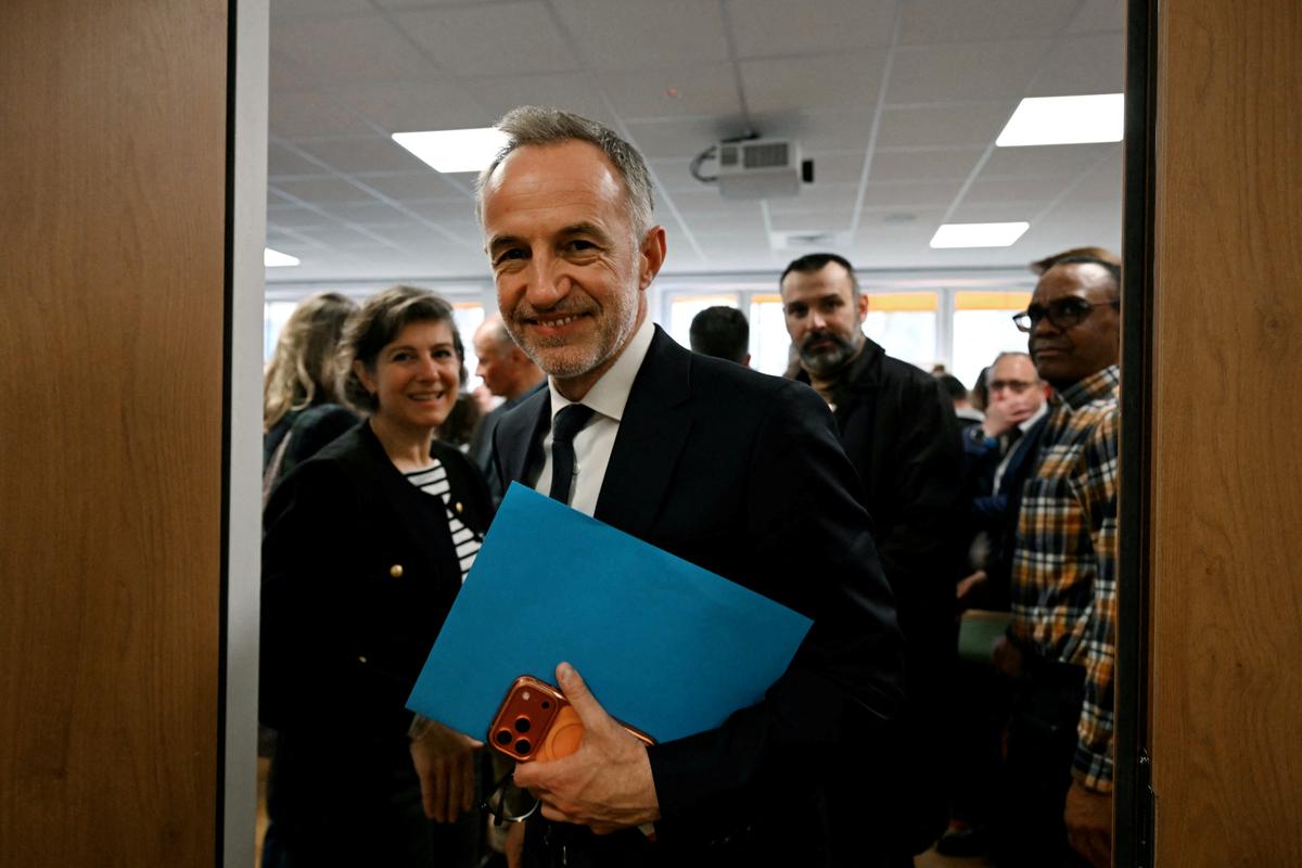 Qué contiene el “plan de acción” de Emmanuel Grégoire