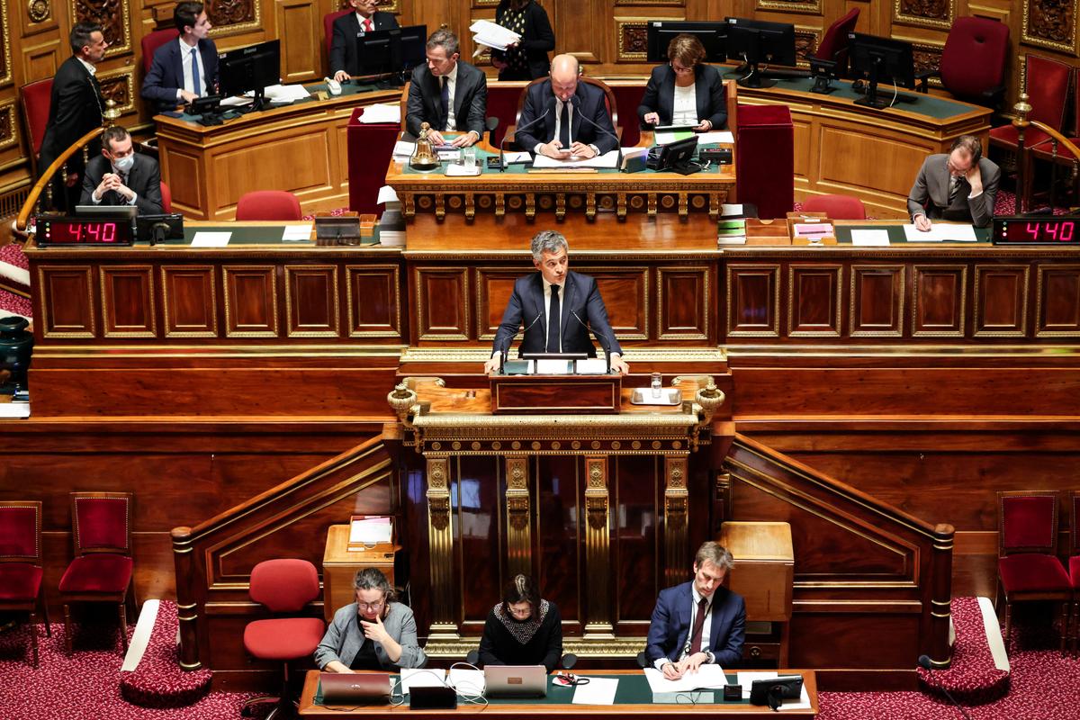 Reforma de la justicia penal: el Senado adopta la ley de Darmanin sin incidentes