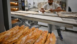 panaderos y floristas independientes podrán abrir este año gracias al “voluntariado de los empleados”