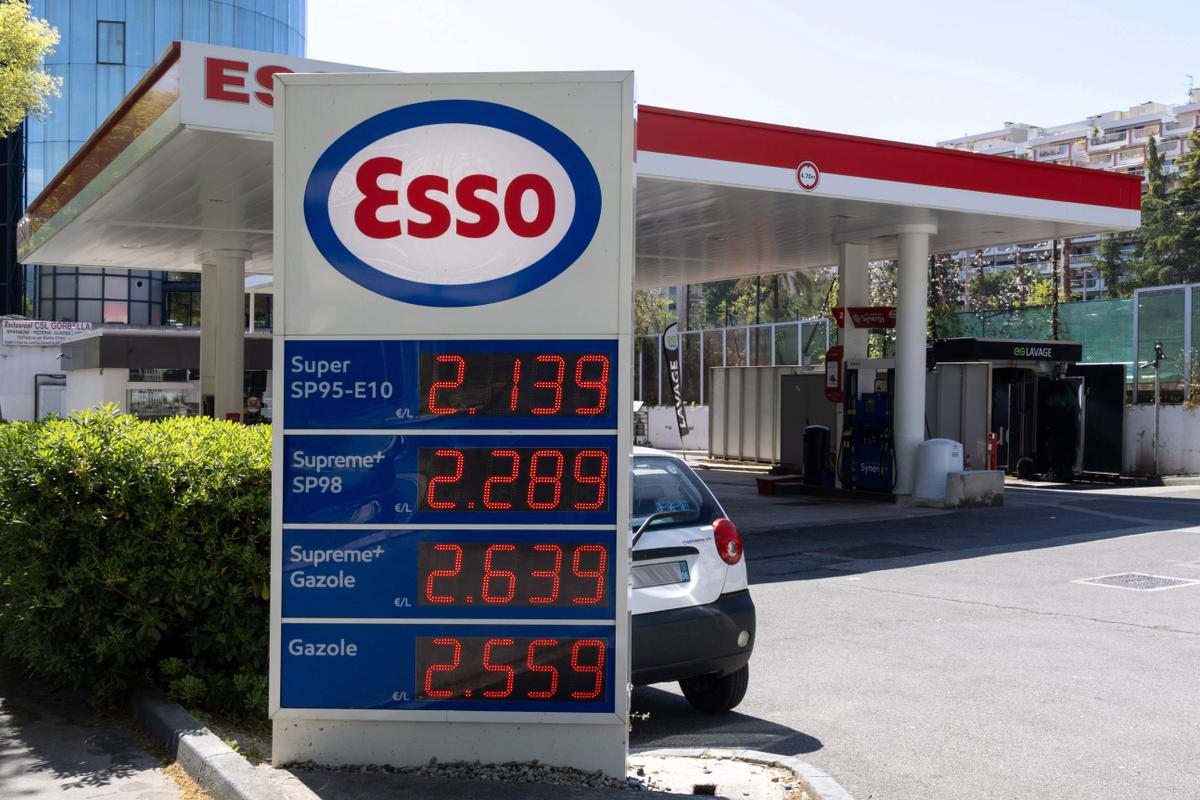 ¿En qué medida y en qué plazo puede bajar el precio del combustible en Francia?