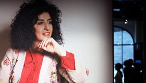 El iraní Narges Mohammadi, premio Nobel de la Paz, dado de alta del hospital