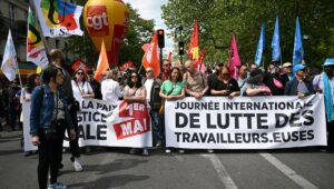 Entre 158.000 y 300.000 manifestantes, Faure enfariné, Attal y Lecornu en la panadería… Actualización sobre la movilización