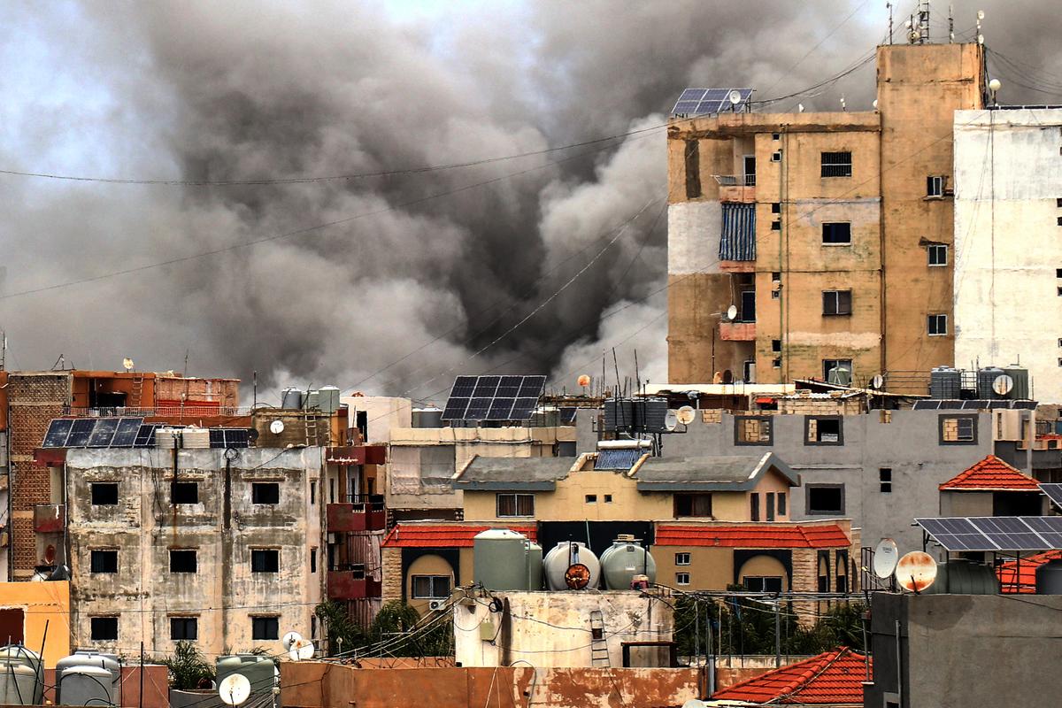 Israel y Líbano extienden su alto el fuego un mes y medio… pero los ataques israelíes continúan