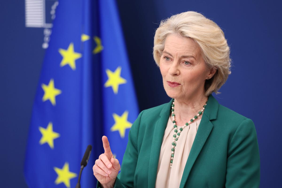 La Comisión Europea debe dejar de rehuir a los gigantes digitales.
