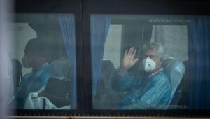 Repatriación de pasajeros del barco MV “Hondius”, derrota electoral laborista en el Reino Unido… 5 cosas para recordar del fin de semana