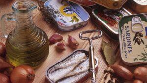 Todo (o casi) lo que se esconde en una lata de sardinas