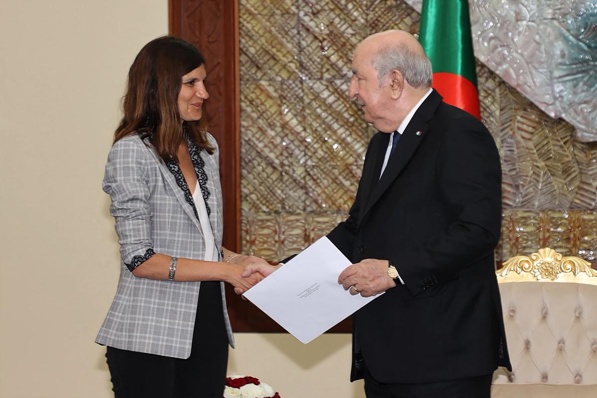 Visitas ministeriales, reanudación de la cooperación, gesto conmemorativo... Entre Francia y Argelia, ¿es hora de un deshielo?