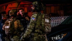 ¿Quién es el tirador en la cena de corresponsales de la Casa Blanca, donde fue evacuado Donald Trump?