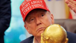 Cómo Donald Trump intenta volver al juego con la Copa del Mundo