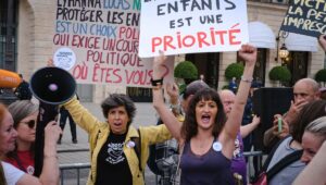 Delitos infantiles en la Unión Europea: lo que contiene el acuerdo que pretende ampliar los plazos de prescripción