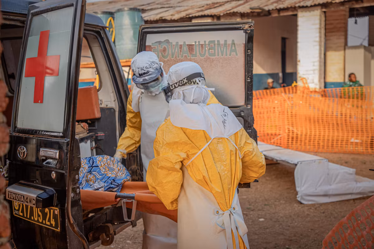 Ébola: “El riesgo de que la epidemia se propague en Francia es extremadamente bajo”