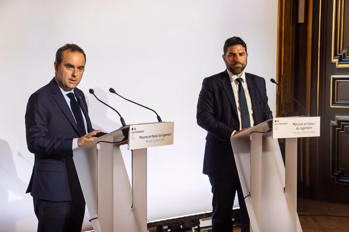 “El regreso al mercado de chabolas”: en medio de una ola de calor, el gobierno se dispone a reautorizar el alquiler de coladores térmicos
