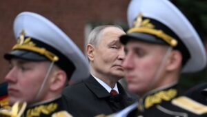 “La intensificación de los bombardeos esconde una frustración creciente”: tras cuatro años de guerra en Ucrania, Vladimir Putin en un callejón sin salida