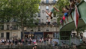 La ola de calor golpea a Francia, el asunto Lyhanna, las negociaciones entre Irán y Estados Unidos… Las cinco cosas para recordar del fin de semana