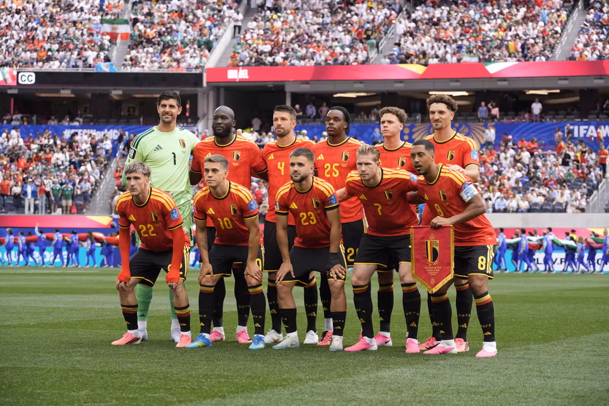 Los Diablos Rojos, burlados por la prensa belga, una estatua maldita custodiada por los Azules: el boletín del Mundial de Trump