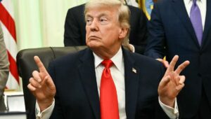 Trump se felicita, Teherán y sus enemigos “humillados”, Macron aplaude… Reacciones tras el acuerdo Irán-Estados Unidos