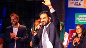 Zohran Mamdani “hace reyes” tras tres victorias en las primarias demócratas en Nueva York