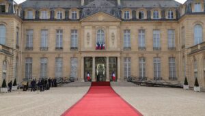 ¿Quiénes son los 25 candidatos ya declarados oficialmente para las elecciones presidenciales de 2027?