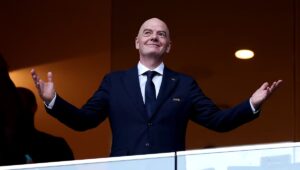 Argentina piensa en la Guerra de las Malvinas, Infantino sueña con un Mundial de 64 equipos: el boletín mundialista de Trump