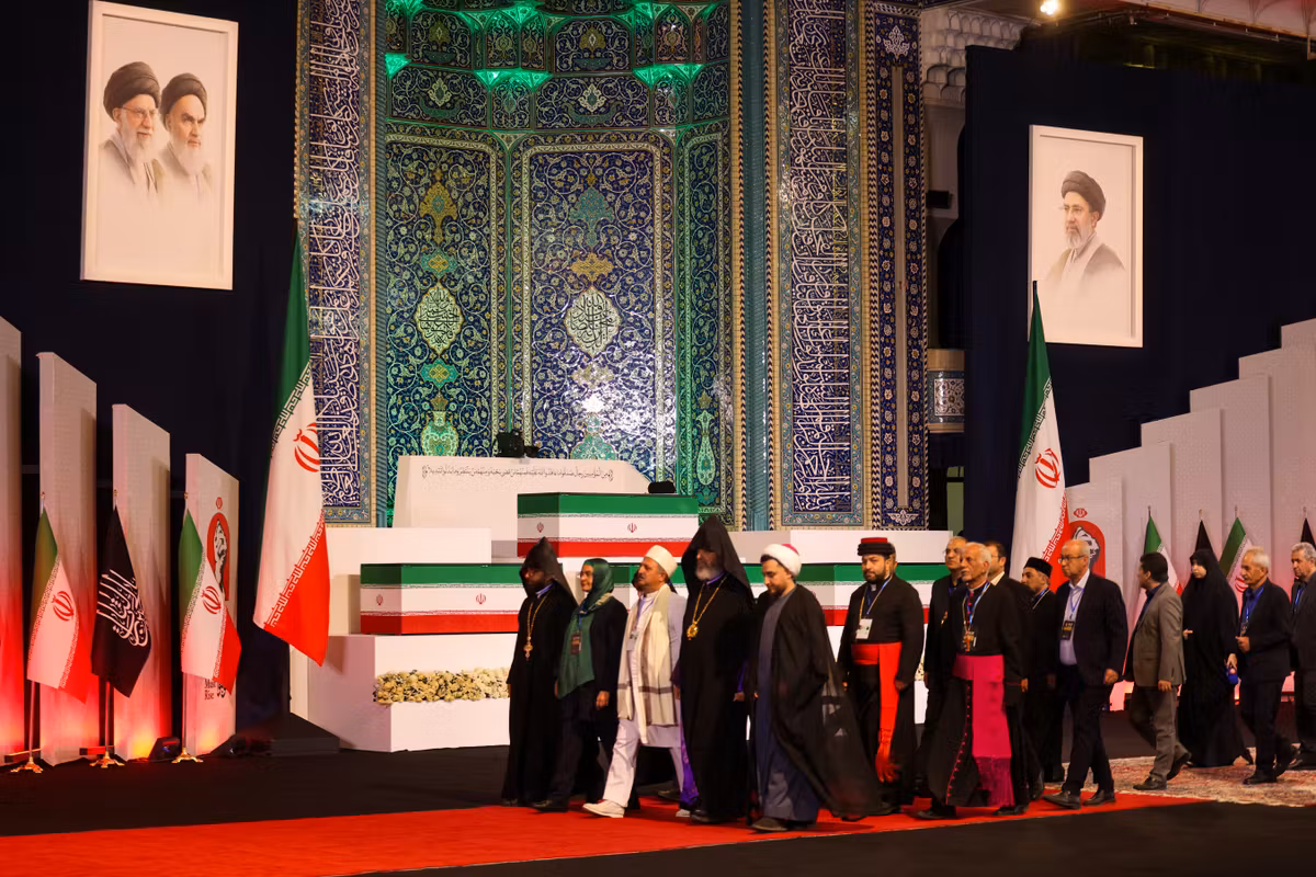Detrás del fin de semana del funeral de Ali Jamenei en Irán, una manifestación política y diplomática