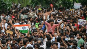 En India, el movimiento de las “cucarachas” triunfa sobre Modi, que sacrifica a su ministro de Educación