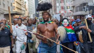 En Sudáfrica, cómo la violencia xenófoba empuja a los migrantes a huir