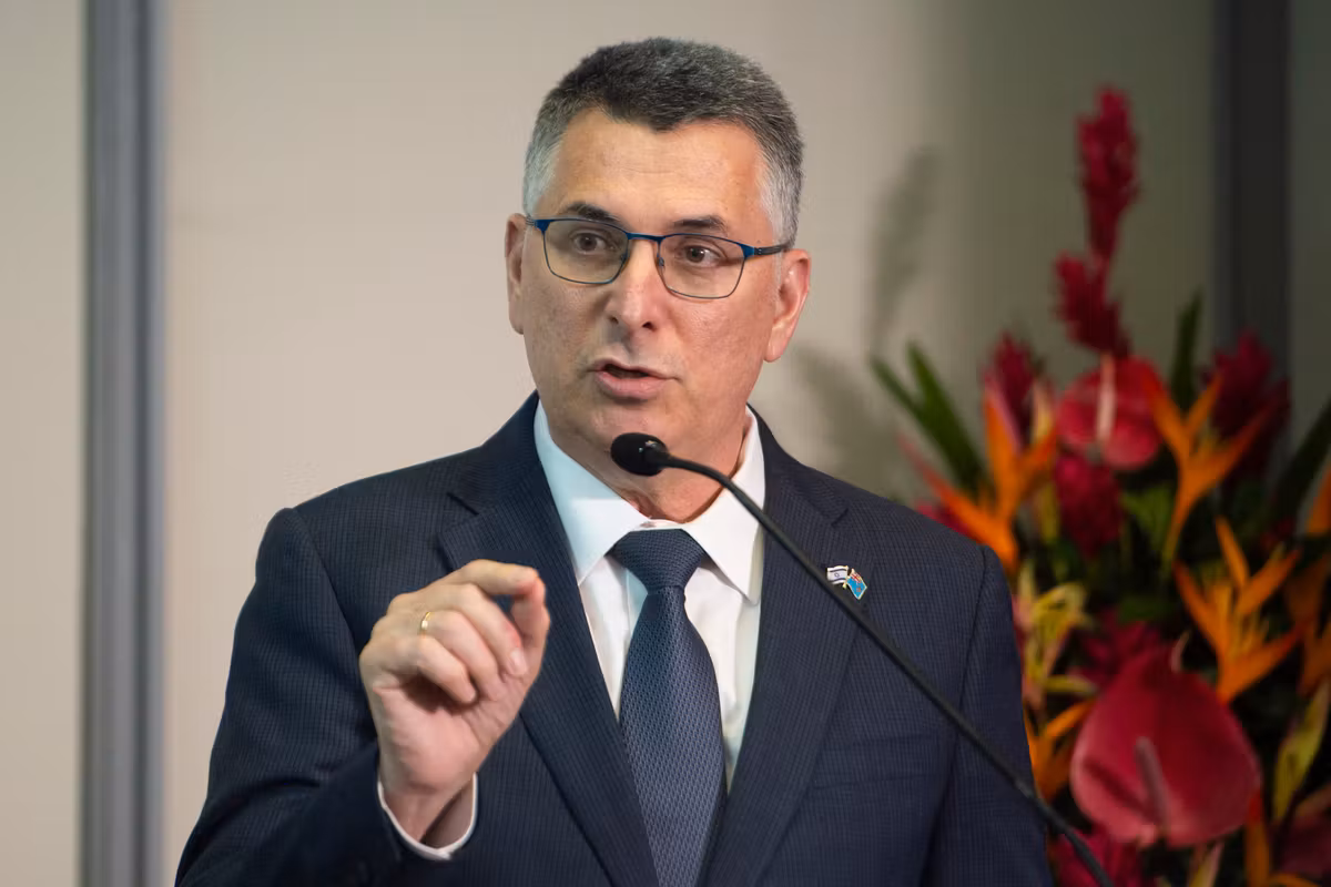 En plenas negociaciones en Roma, Israel dice estar dispuesto a retirar sus tropas en dos “zonas piloto” en el Líbano