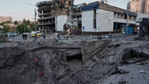 Guerra en Ucrania: Kyiv bombardeada el día después de los ataques ucranianos contra Rusia