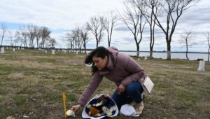Hart Island, la isla donde Nueva York ha enterrado a los olvidados del sueño americano durante 150 años