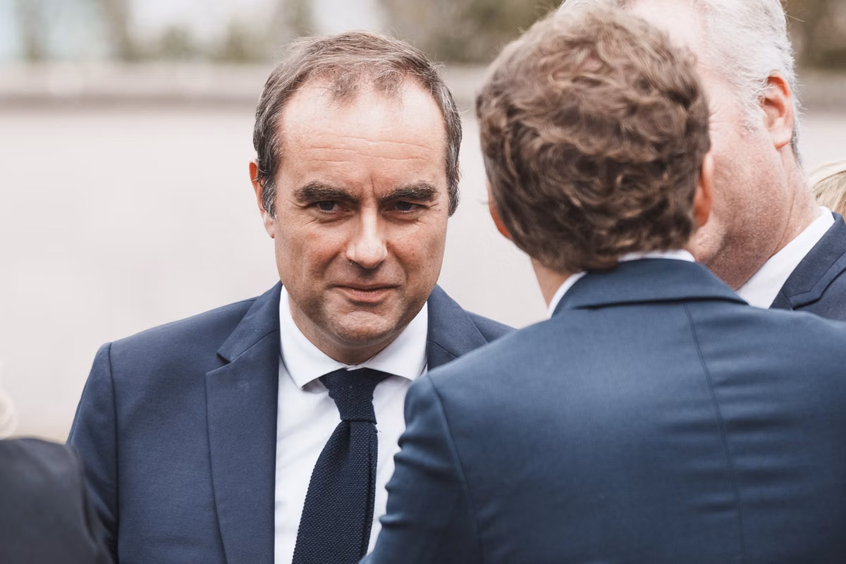 Ante la prueba del presupuesto 2027, Sébastien Lecornu avanza sus primeros peones