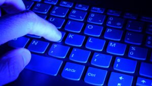 Hackeo masivo de la plataforma fiscal: la fiscalía de París abre una investigación