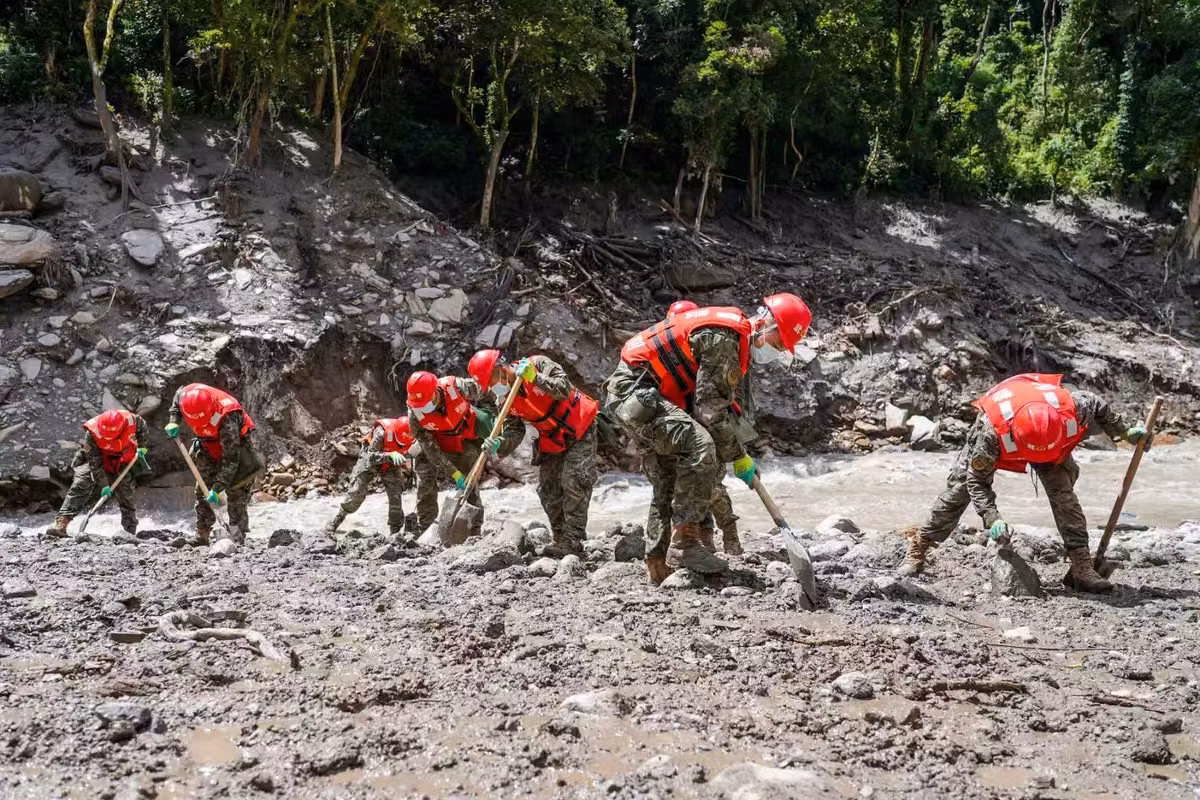 Inundaciones mortales en Nepal: lo que sabemos sobre los cuatro franceses desaparecidos